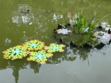 Floating Flakes / 2010 / Installation / 228 Park,Taipei
水花漂2010/裝置/二二八公園,台北